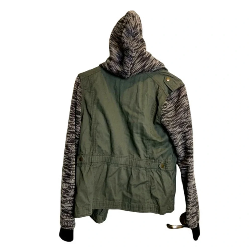 Jacket - Picture 3 of 3